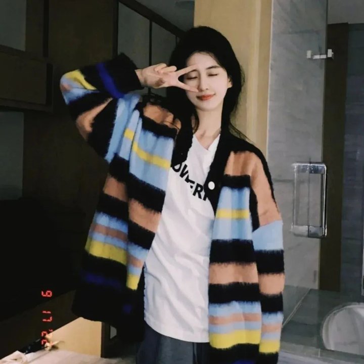 傅总，门外有六宝说是你崽崽