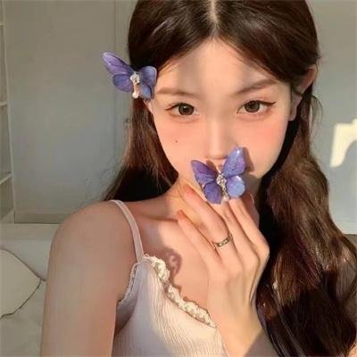 长眠后三个哥哥为我白了头